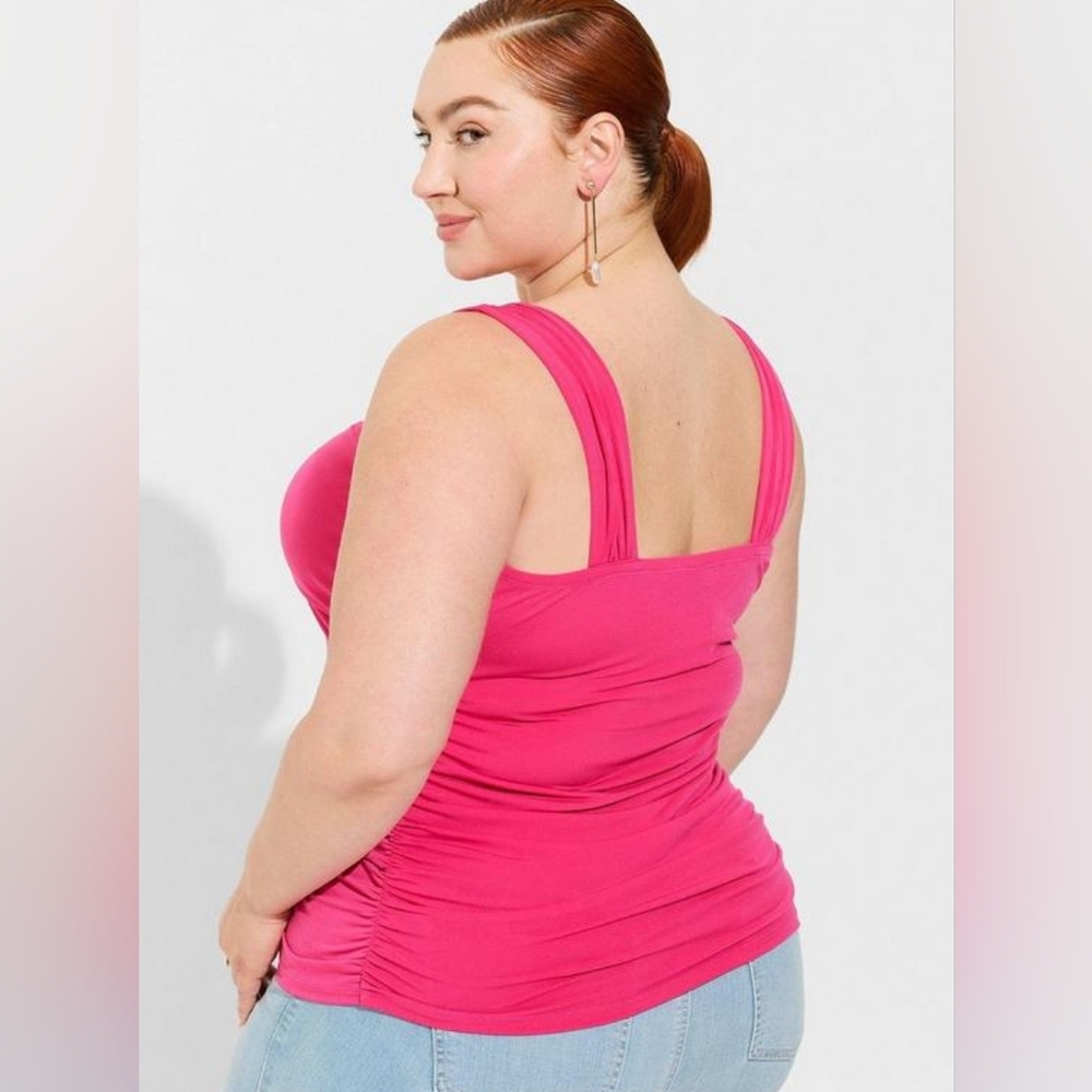 ⭐ Torrid Hot Pink Tank Top - NWT - Picture 2 of 4